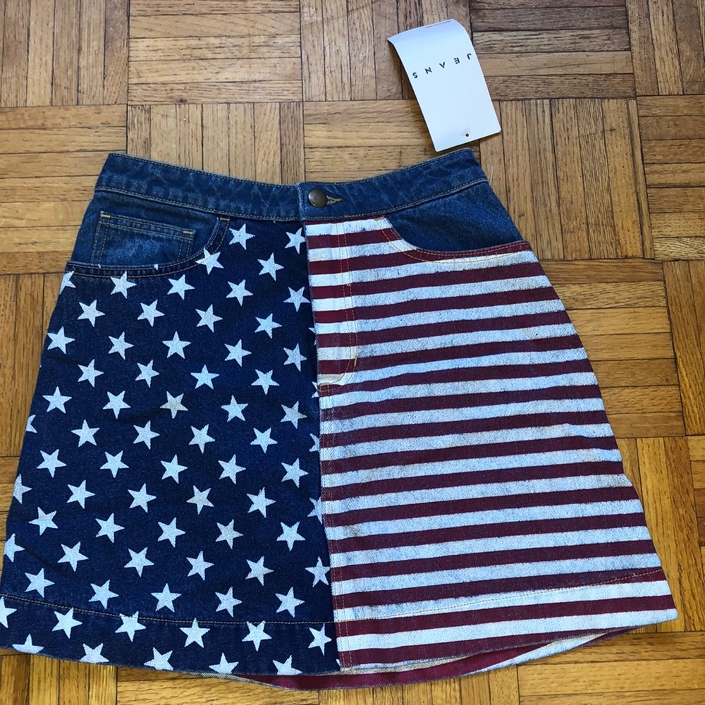 NWT American Apparel Patriotic Jean Skirt. Sz. S
